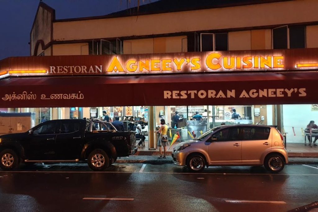 10 Kari Kepala Ikan Terbaik di Johor 2025 18 Agneeys-Cuisine-Indian-Restaurant-