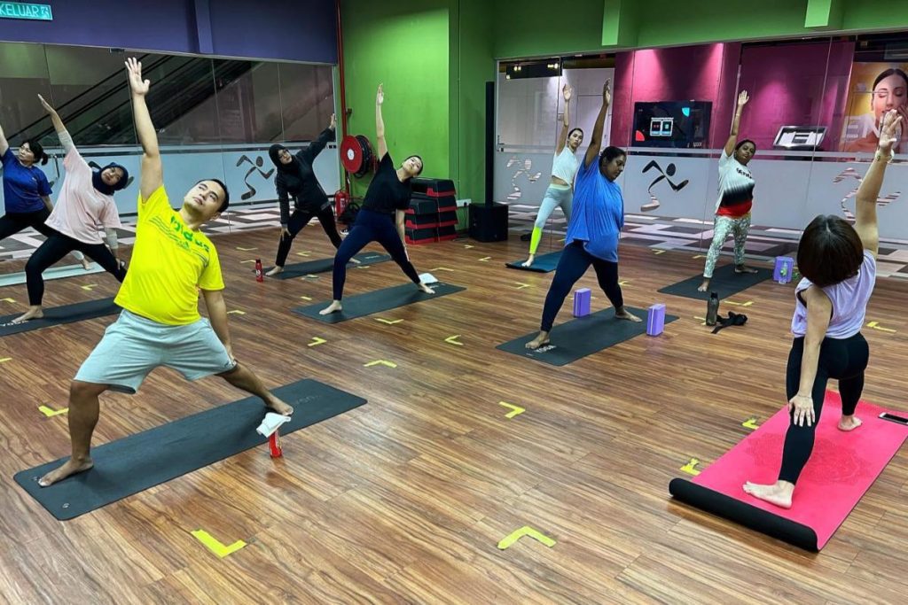 Top 20 Best Gyms in Kuala Lumpur & Selangor 2025 19 qualified-trainers-at-Anytime-Fitness