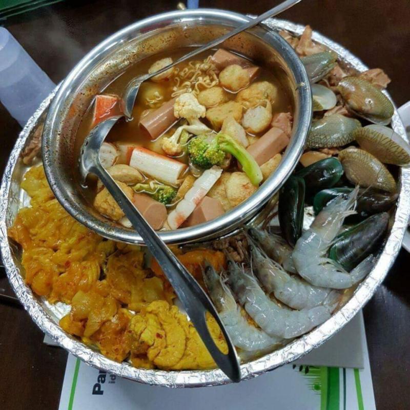 Top 5 Best Steamboat Restaurants in Kajang 2025 11 Azrell-Steamboat-Grill--