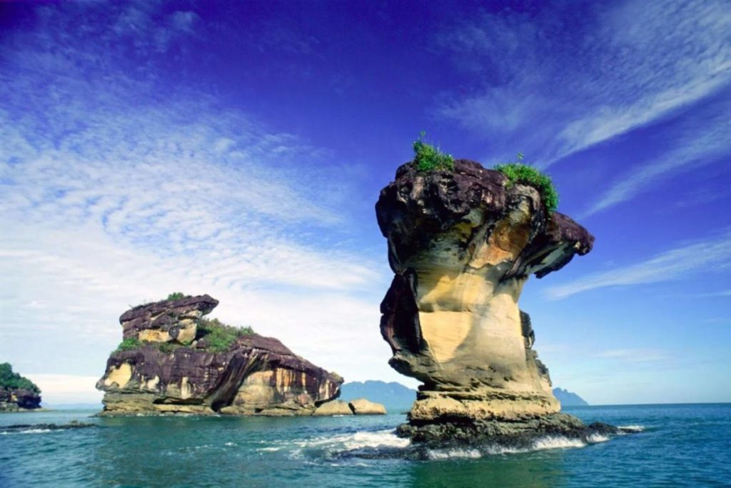 Top 10 Best Places For Hiking in Sarawak 2025 2 Bako-National-Park-