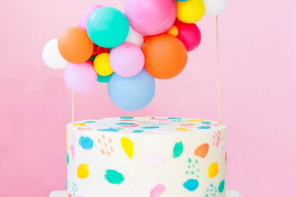 10 Most Creative Ways to Decorate a Cake 12 Ballon-Cake-x-