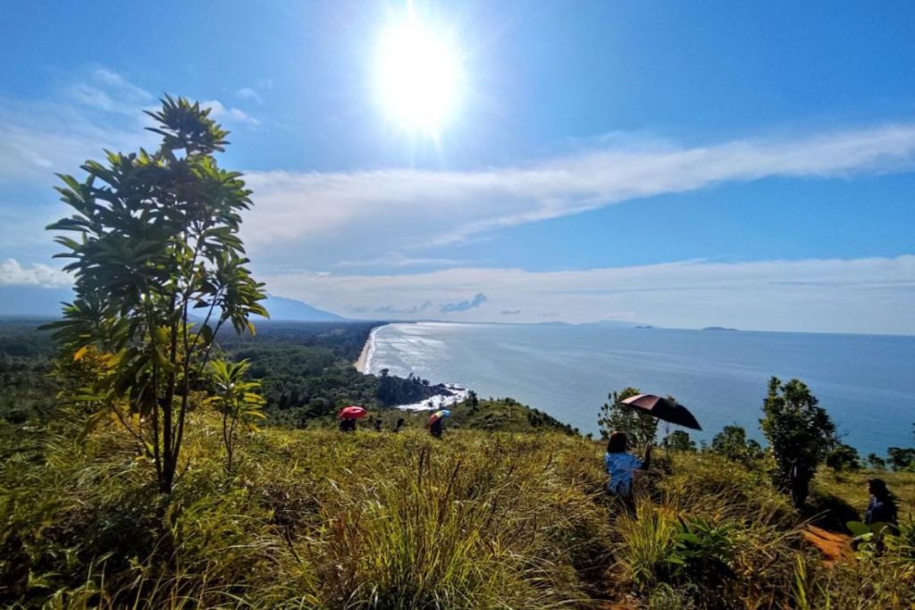 Top 10 Best Places For Hiking in Sarawak 2025 14 Bukit-Gondol-Kpg-Pugu-