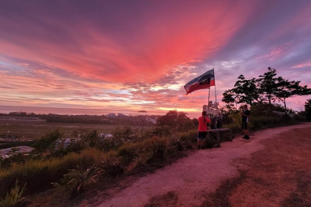 10 Tempat Mendaki Terbaik di Sabah 2025 6 Bukit-Kopungit