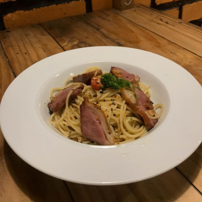 10 Pasta Terbaik di Ipoh 2025 11 De-Bois-Cafe-