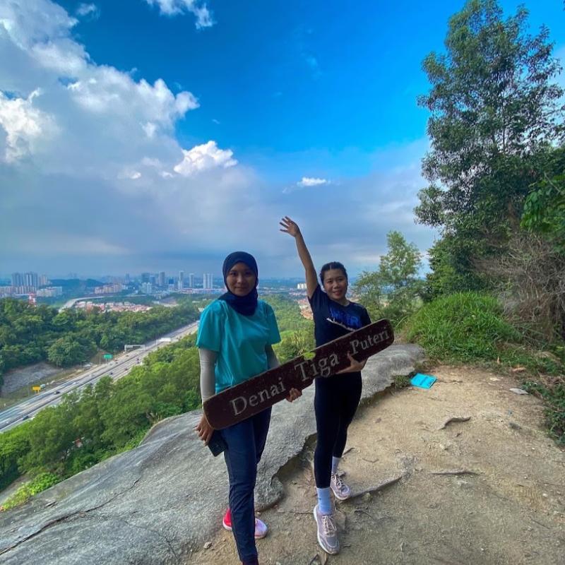 Top 10 Best Places For Hiking Near PJ 2025 12 Denai-Tiga-Puteri-Peak-@-Bukit-Permatang-Resam-