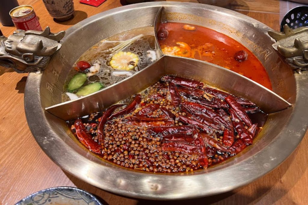 8 Restoran Steamboat Terbaik di Klang 2025 3 FWF-Hotpot-
