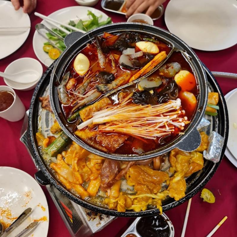 Top 10 Best Steamboat Restaurants in Subang Jaya 2025 3 Family-BBQ-Steamboat-