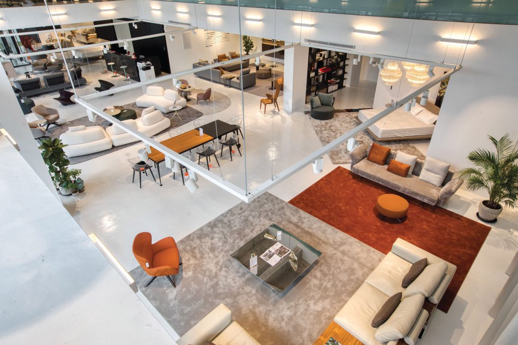 8 Kedai Perabot Mampu Milik Terbaik di KL 2025 9 Forest-Furniture-Malaysia-