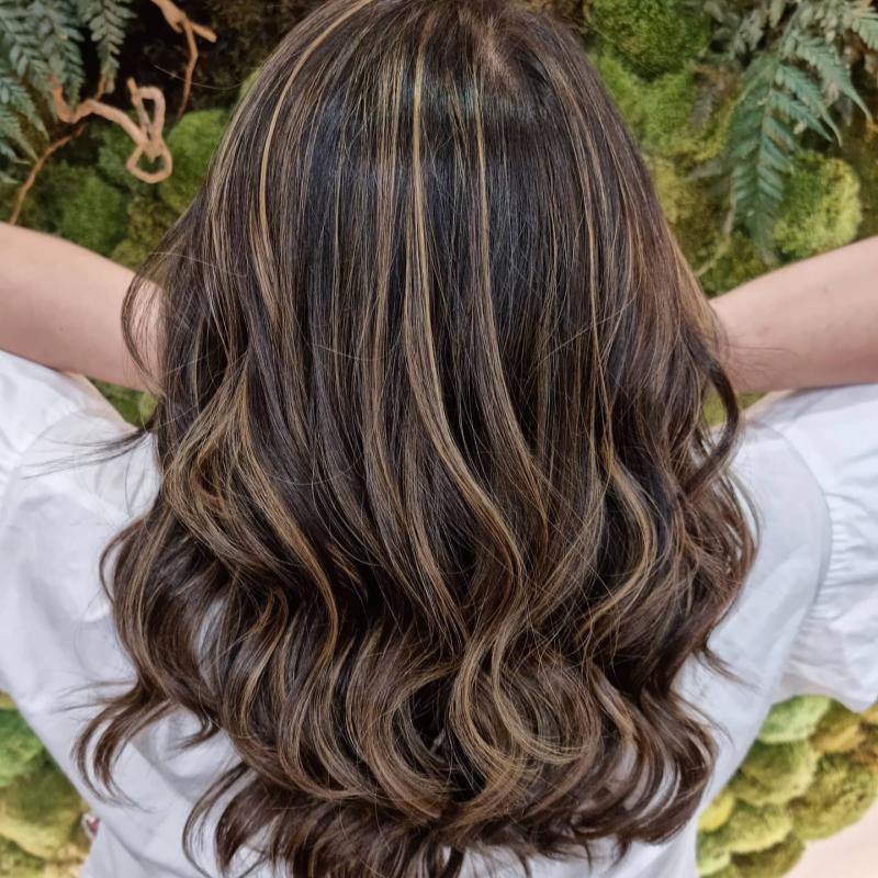 Top 10 Best Hairstylist in KL 2025 17 Gwenn-The-Met-Grand-Salon-