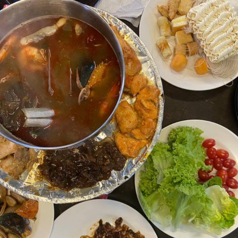 8 Restoran Steamboat Terbaik di Klang 2025 7 Hausgrill-Steamboat-Cheese-