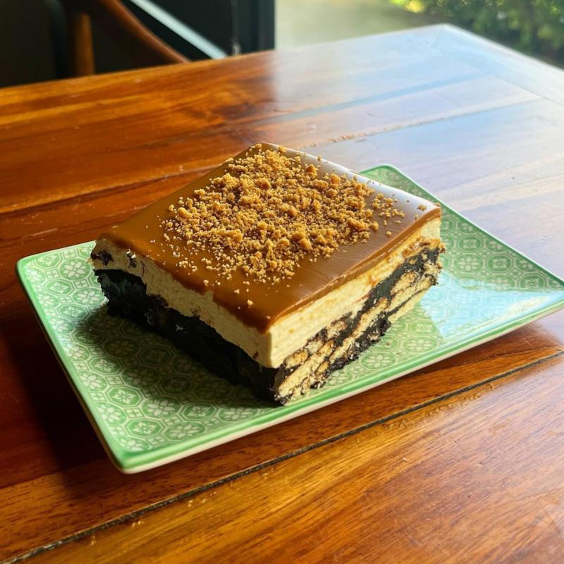 <strong>9 Pencuci Mulut Terbaik di Cyberjaya 2025</strong> 9 Herbs-Butter--