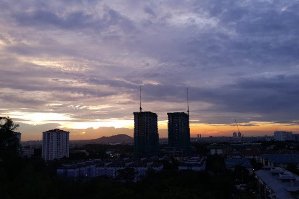 10 Tempat Mendaki Terbaik Berdekatan Puchong 2025 10 Hutan-Simpan-Ayer-Hitam