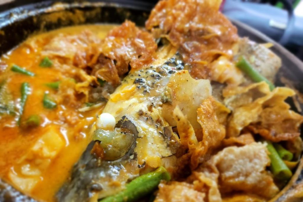 10 Kari Kepala Ikan Terbaik di Johor 2025 15 Kim-Loong-Restaurant-Curry-Fish-Head-金玲咖喱鱼头-