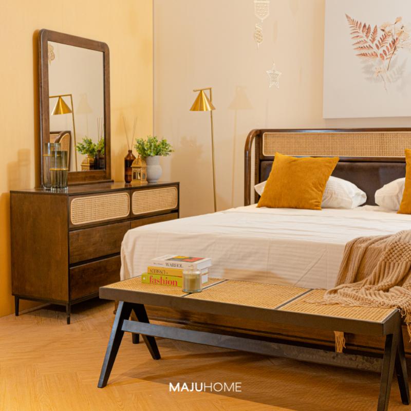 Top 8 Best Furniture Shops in Puchong 2025 11 MAJUHOME-Concept-IOI-Mall-Puchong-