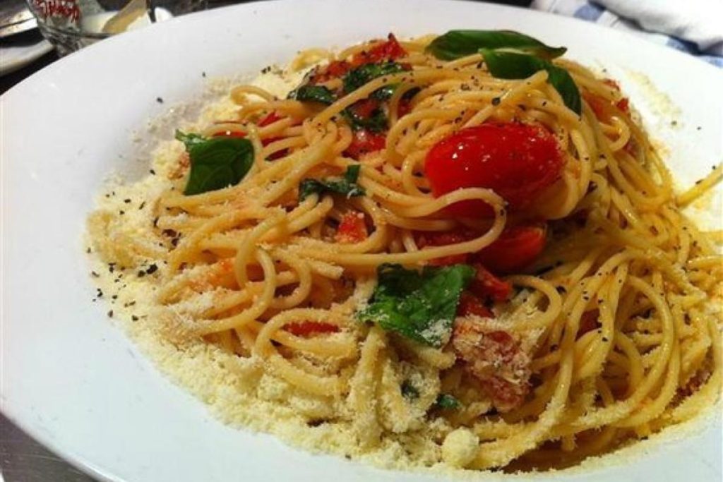 10 Pasta Terbaik di Ipoh 2025 3 MichelangelOs-Pizzeria-