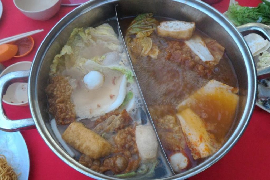 9 Restoran Steamboat Terbaik di Puchong 2025 7 Restoran-Steamboat-BBH-