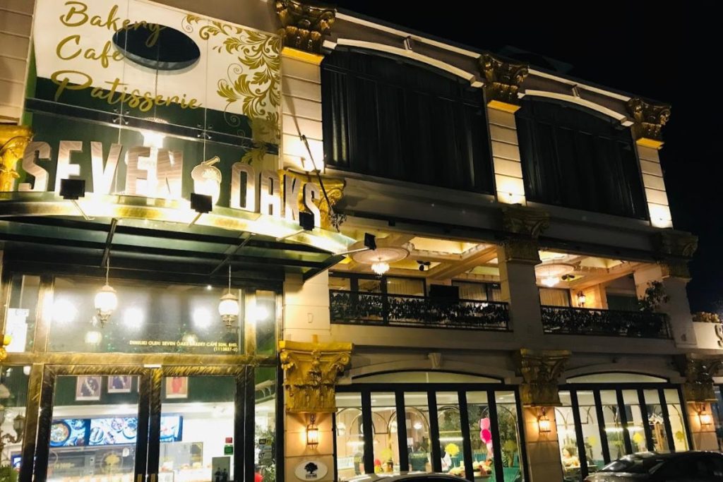 Top 8 Best Durian Desserts in Johor 2025 4 Seven-Oaks-Bakery-Cafe