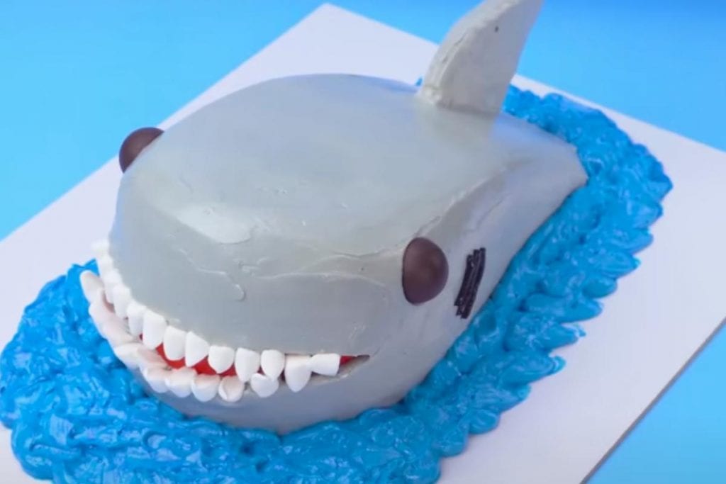 12 Easy & Quick Decorating and Dessert Ideas | Simple Tutorial 9 Shark-Cake-x-