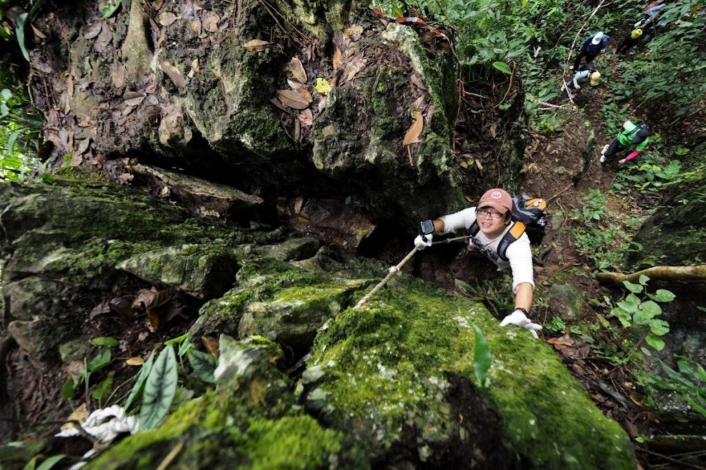 Top 10 Best Places For Hiking in Sarawak 2025 10 Silabur-Cave-Serian