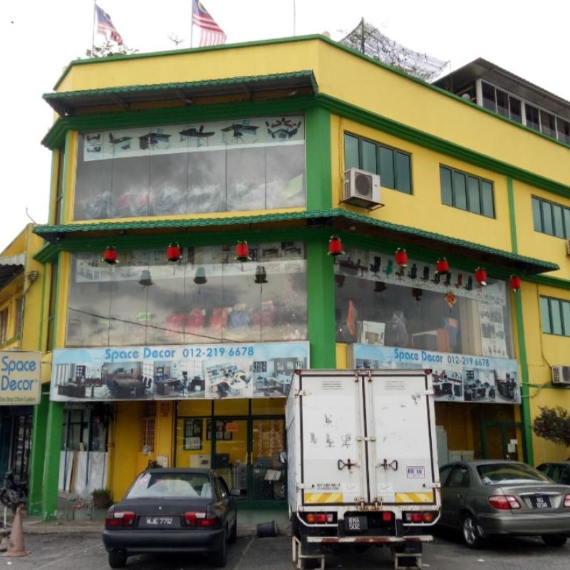 <strong>10 Kedai Perabot Terbaik di Kepong 2025</strong> 18 Space-Decor-Sdn.-Bhd.