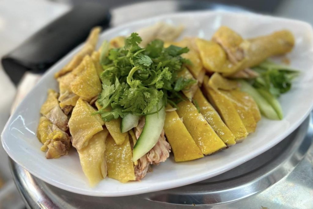 Top 15 Best Must-Visit Restaurants In Kepong 2025 25 Street-Hainanese-Chicken-Rice-Shop--