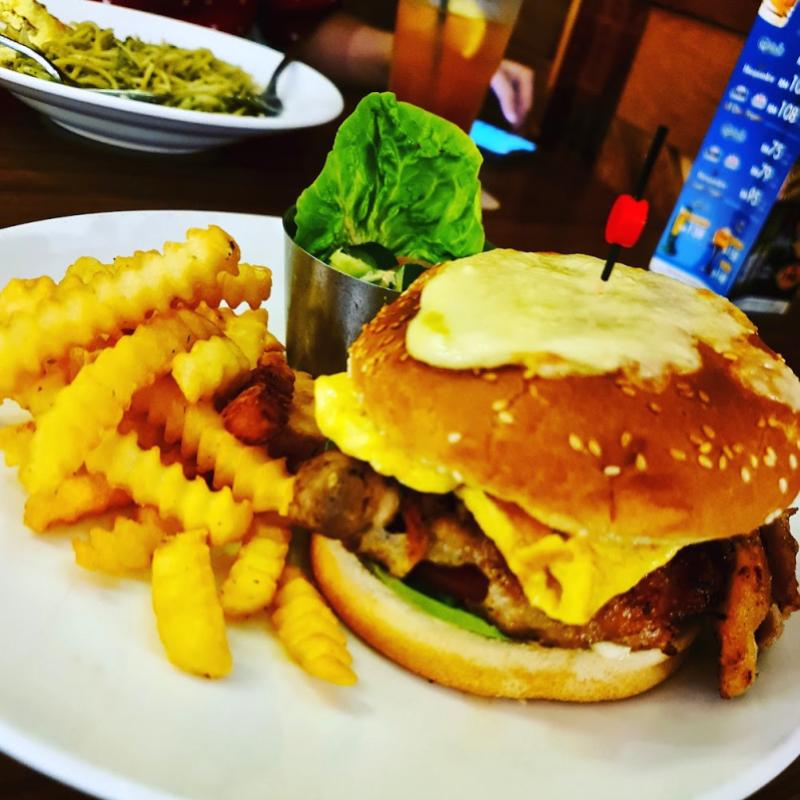 10 Makanan Barat Terbaik di Kota Damansara 2025 7 The-Brew-House-Dataran-Sunway-