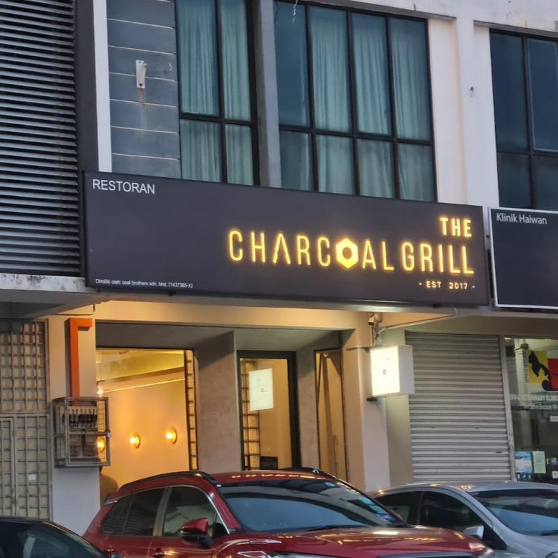 6 Makanan Barat Terbaik di Kota Kemuning 2025 8 The-Charcoal-Grill