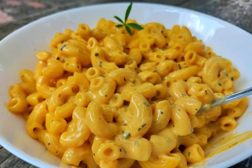 The Easiest Macaroni & Cheese | Just like on TV! 2 The-Easiest-Macaroni-Cheese- -Just-like-on-TV-x-