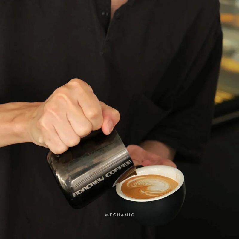 20 Kafe Terbaik di Cheras 2025 3 The-Mechanic-Cafe--