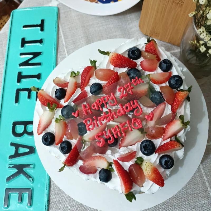 Top 9 Best Pavlova in Ipoh 2025 19 Tinie-Bakery-