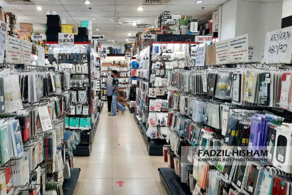 Top 10 Best Phone Accessories Shop in KL 2025 5 Ustaz-@-MARA-Digital-