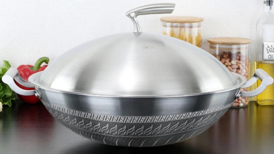 Top 10 Best Woks In Malaysia 2025 11 idropmy-CM-Kitchen-Honeycomb-Non-Stick-Cooking-Frying-Wok-SU-Stainless-Steel-with-Lid-Cover