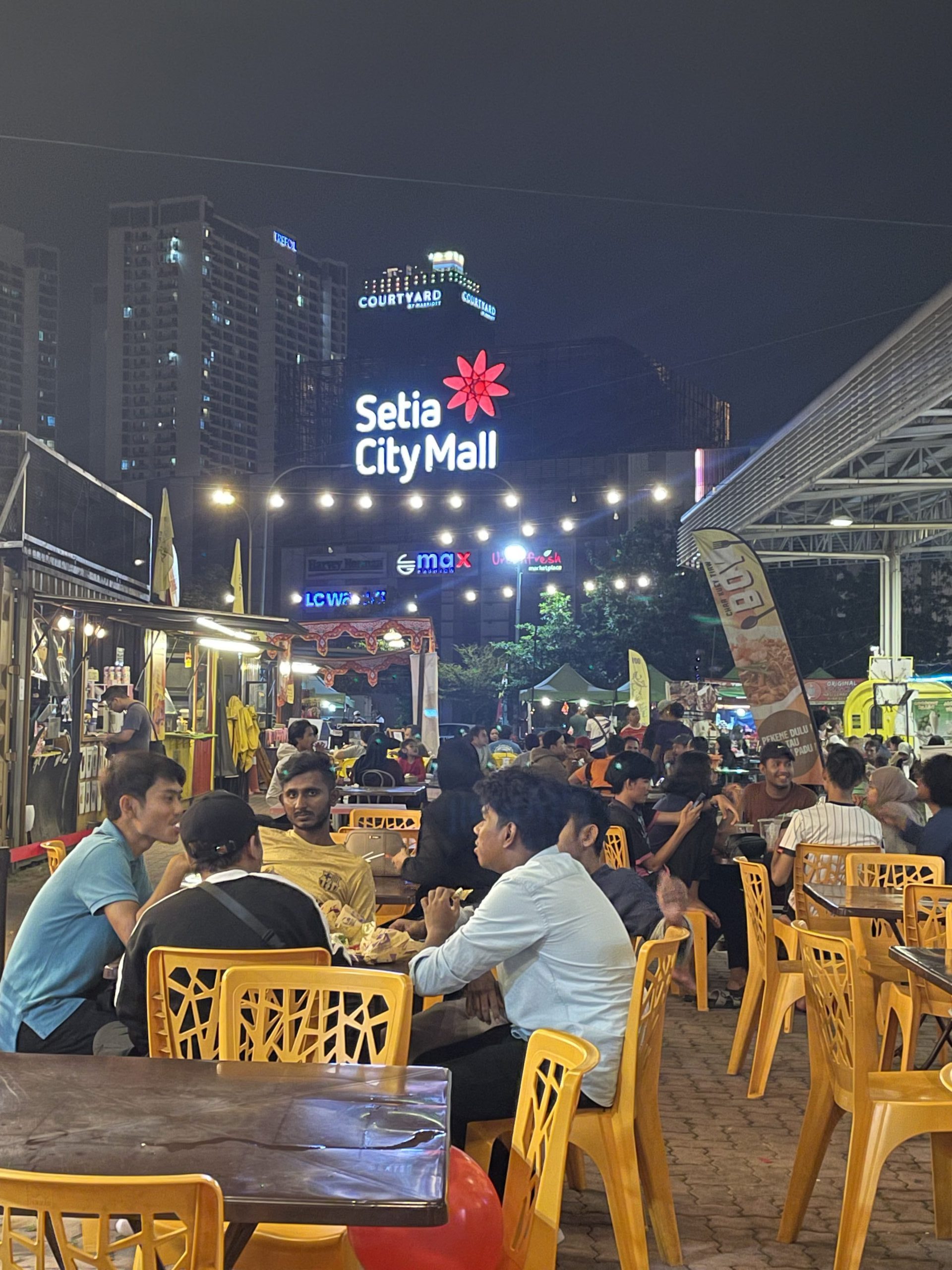 Uptown Santai Setia Alam Bazaar Ramadan
