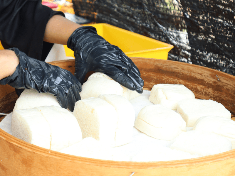 <strong>Fluffy Steamed Buns at Roti Kapas in Shah Alam</strong> 2 .Fluffy-Steamed-Buns-at-Roti-Kapas-in-Shah-Alam-png