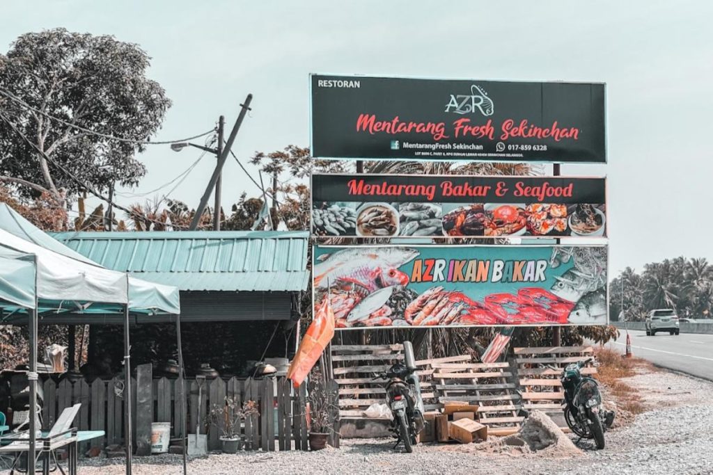 <strong>10 Restoran Makanan Laut Terbaik di Sekinchan 2025</strong> 2 AZR-Mentarang-Fresh-Sekinchan
