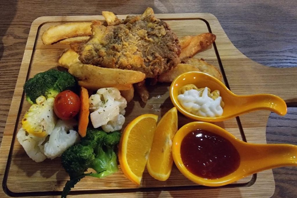 <strong>10 Restoran Vegetarian Terbaik di Melaka 2025</strong> 11 Anthony-Vegetarian-Restaurant-