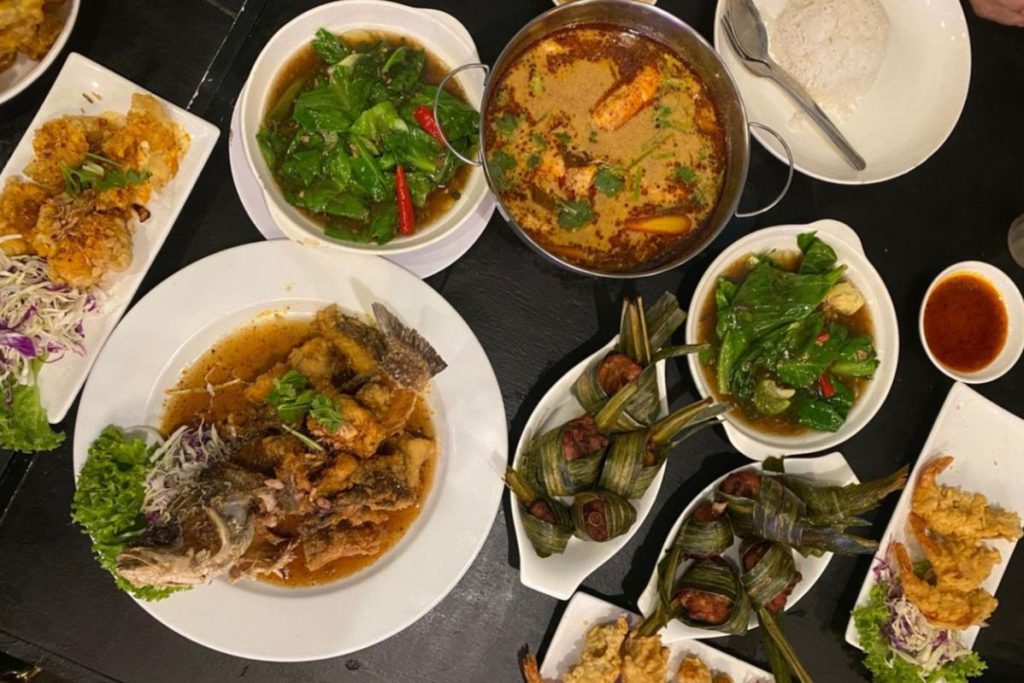 Top 10 Best Thai Foods in Kepong 2025 11 Ao-Bangkok-Cafe-