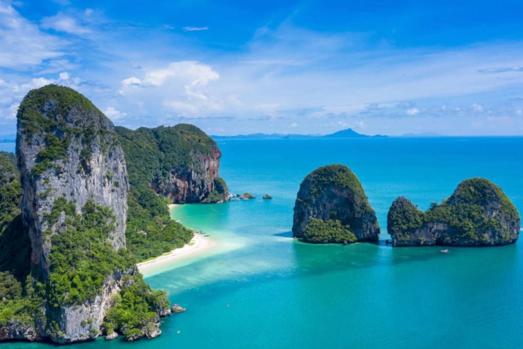 Top 10 Best Beaches in Thailand 2025 2 Ao-Nang-Beach-