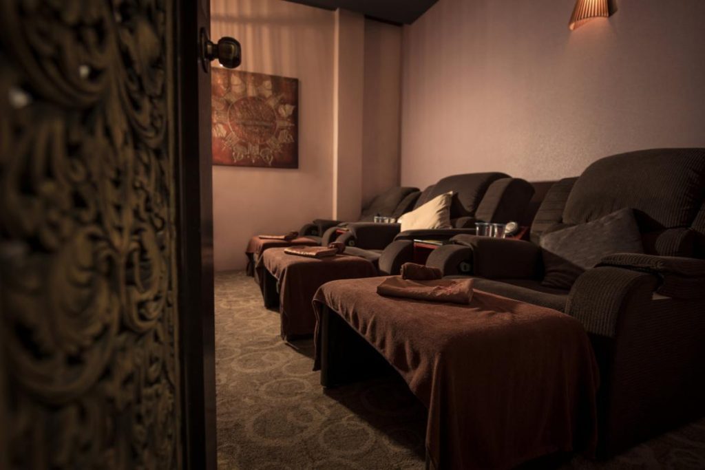 Top 6 Best Massage Centres in Ampang 2025 3 Ayu-Borneo-@-Ampang-