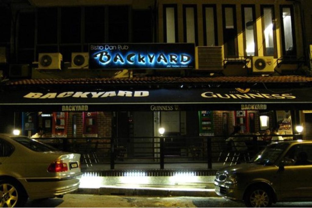 Top 10 Best Bars in Sri Hartamas 2025 4 Backyard-Pub-Grill