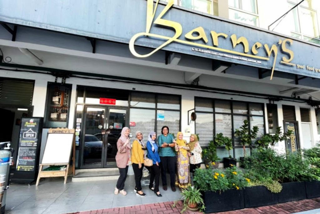 Top 10 Best Western Food Restaurants in Kluang 2025 2 Barneys-DX-Sdn.-Bhd.