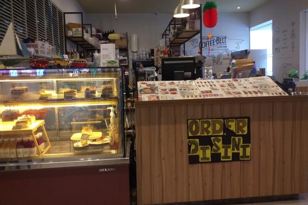 5 Restoran Mesra Vegetarian Terbaik di Perlis 2025 10 Blackwood-Coffee-and-Chocolate-Arau