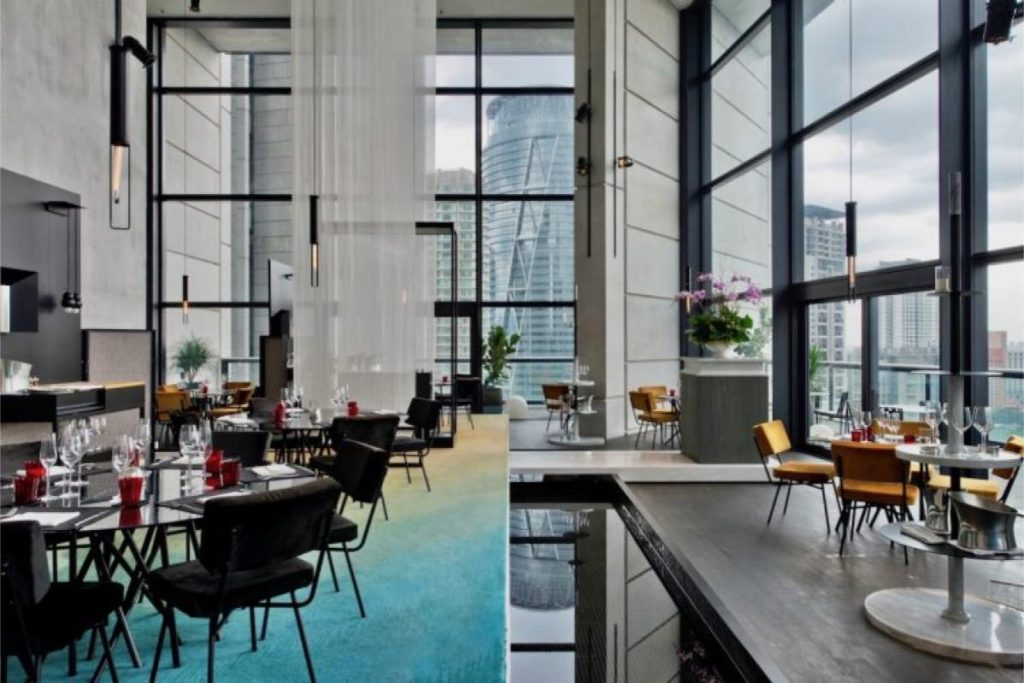 15 Tempat Menarik bagi Sambutan Birthday di Kuala Lumpur 2026 28 Cantaloupe-at-Troika-Sky-DIning