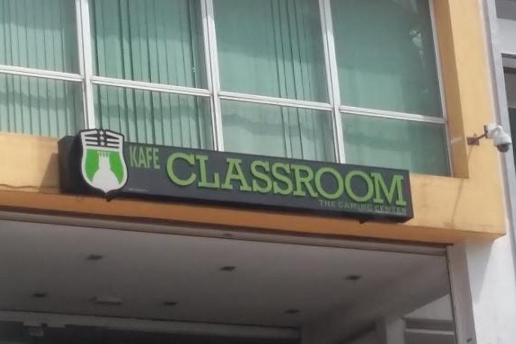 Top 10 Best Game Store in PJ 2025 6 Classroom-Cafe-