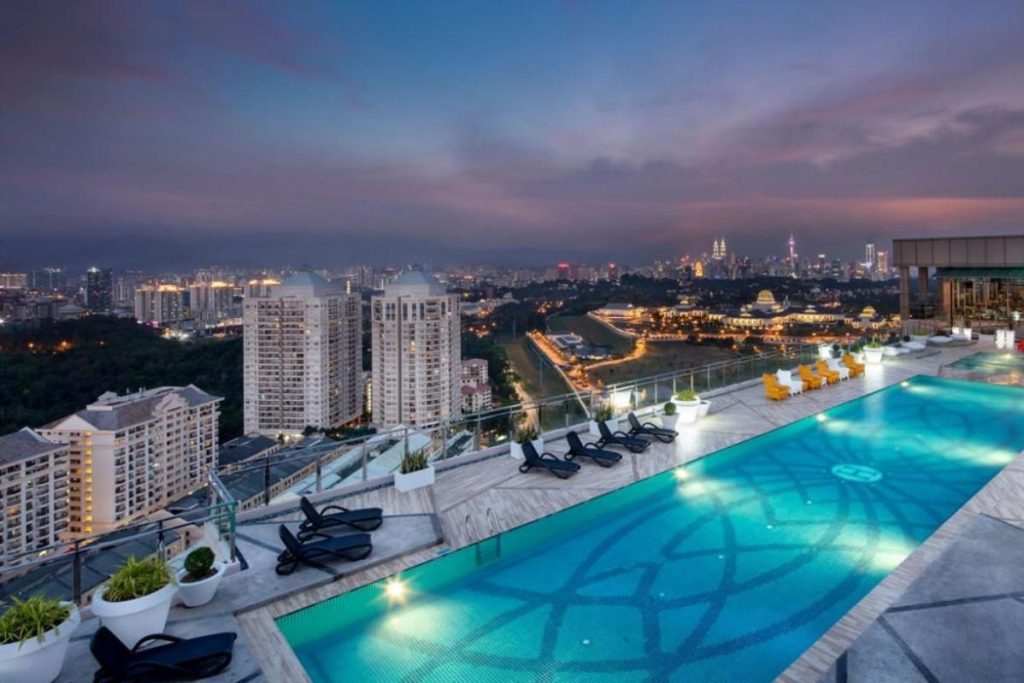 10 Hotel Terbaik dengan Kolam Renang di KL 2025 13 Dorsett-Hartamas-Kuala-Lumpur-