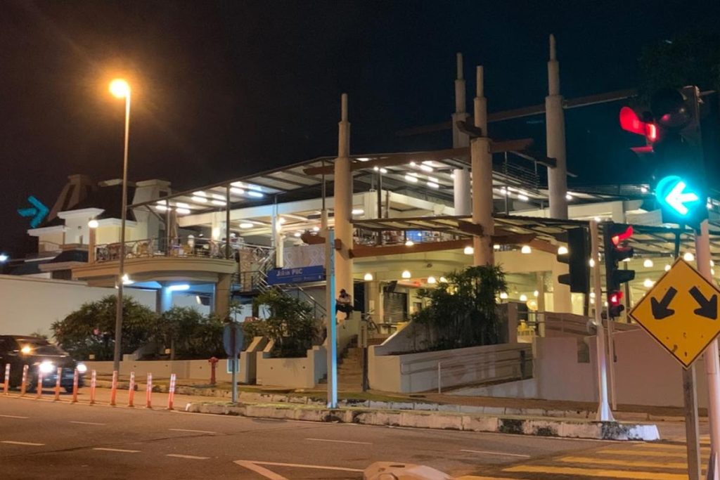 Top 8 Best Food Courts in Putrajaya 2025 4 FATTOUSH-EXPRESS-