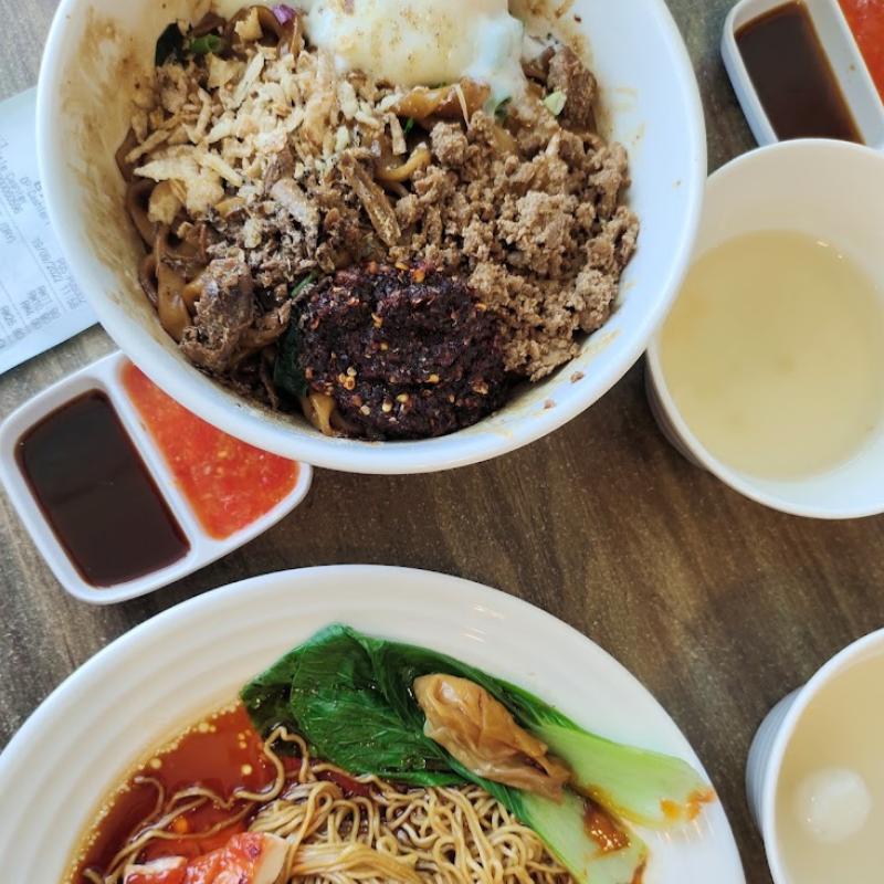 Top 8 Best Food Courts in Putrajaya 2025 17 Food-Junction-@-IOI-City-Mall-