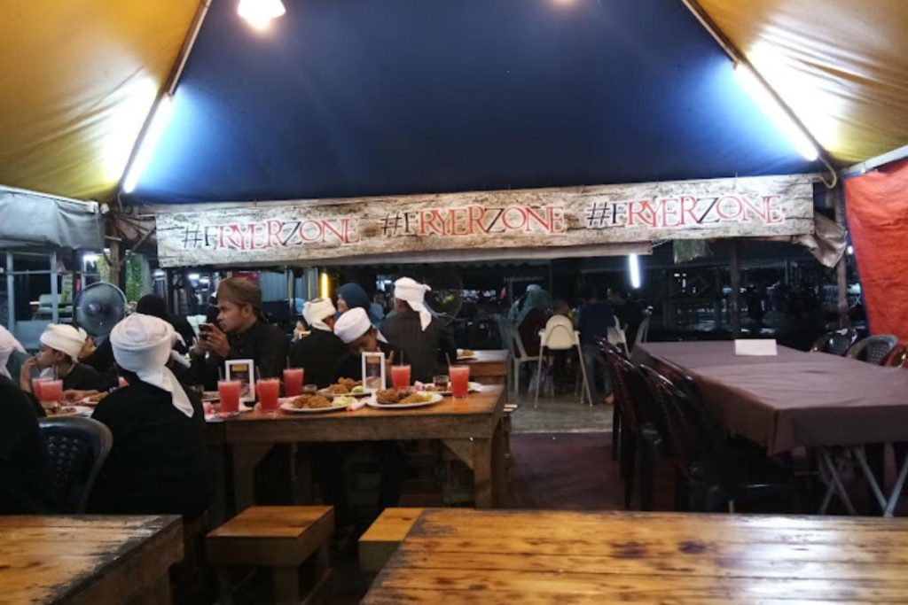 Top 10 Best Western Food Restaurants in Pahang 2025 20 Fryerzone-Western-Food