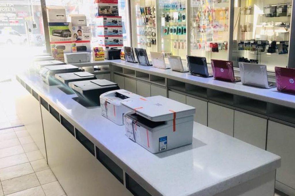 10 Kedai Komputer Terbaik di Ipoh 2025 15 Futama-IT-Store-