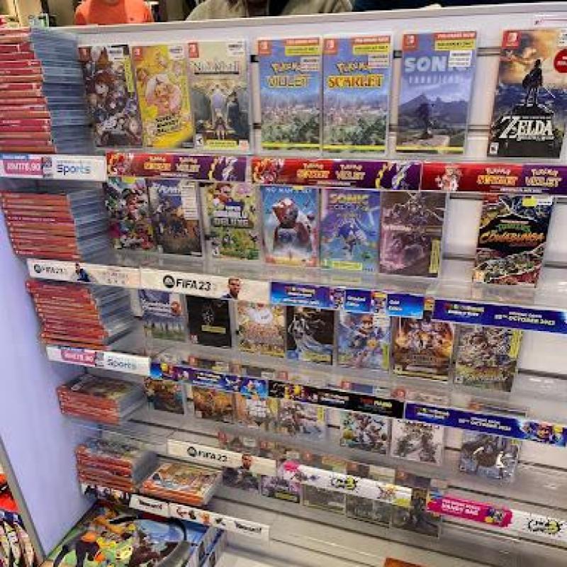<strong>10 Kedai Permainan Terbaik di KL 2025</strong> 3 Gamers-Hideout-